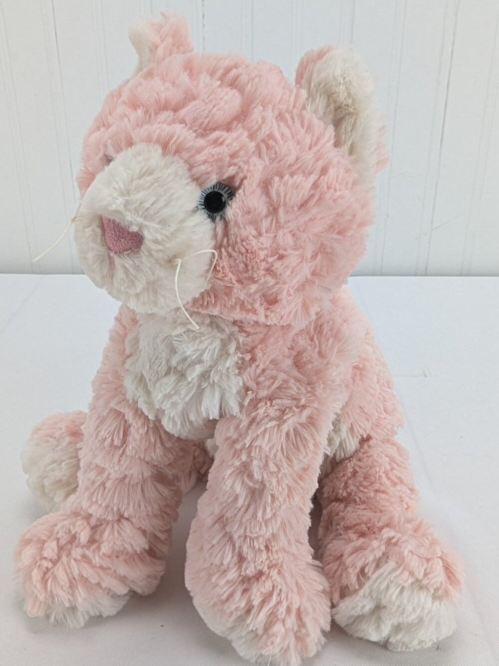 Mary Meyer Pink Putty Plush Cat 9" Stuffed Animal Blue Eyes Peach Orange Floppy